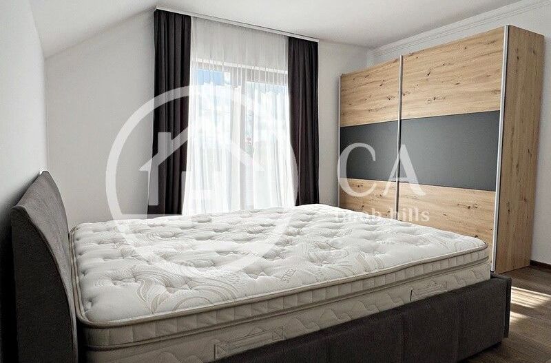 Casa de inchiriat cu 4 camere in Santandrei, Bihor - Poză 1