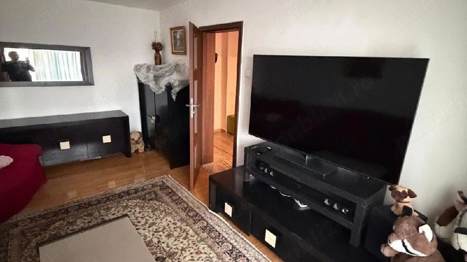 3 camere decomandat Metrou Crângași + Parcare - Poză 5