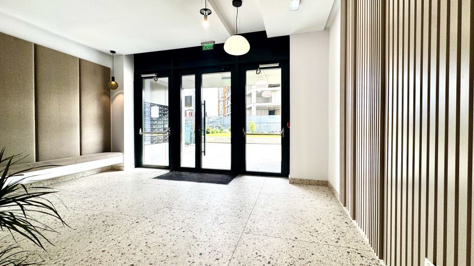 Apartament cu vedere spectaculoasă, prima închiriere,  Nord One - Poză 36