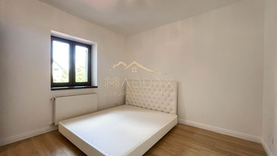 Amazing 6 Rooms Villa // Private Pool // 4 Parking Place / Erou Iancu Nicolae - Poză 37