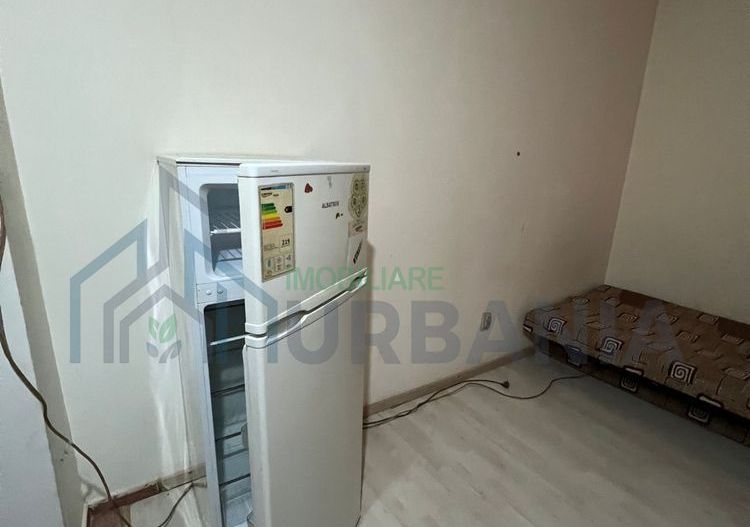 Garsoniera zona Bularga 900 lei - Poză 8