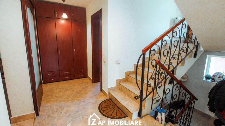 Unirii - Casa 170 mp - 5 camere - 900 mp teren - garaj - Poză 16