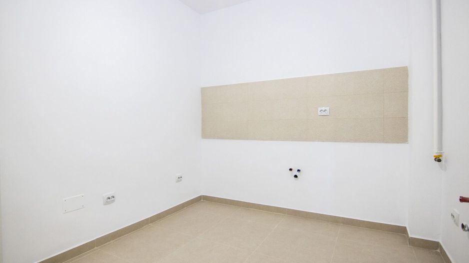 3 camere, 2 bai, etaj 1, BLOC NOU, centrala de apartament, Str Preciziei - Poză 9