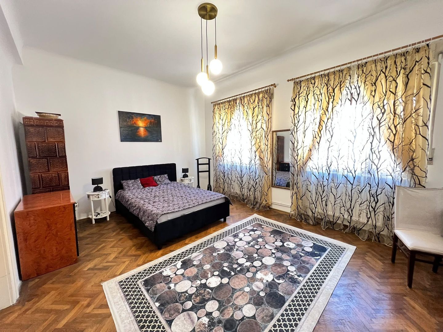 Apartament spatios cu 3 camere | 83 mp + veranda + curte | Ultracentral - Poză 6