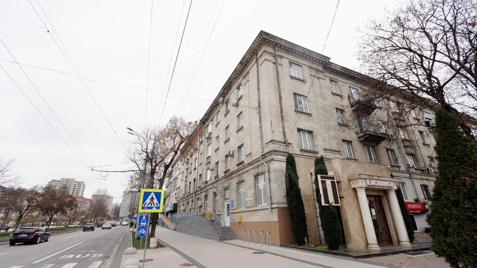 Vânzare, apartament, 3 camere, autonomă, strada Grigore Vieru, Centru - Poză 17