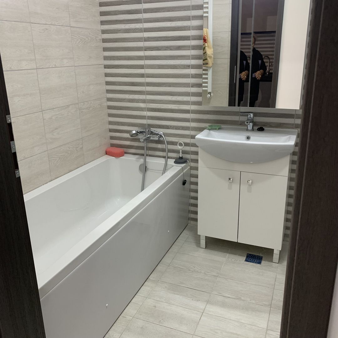 Garsoniera de inchiriat Militari Residence - Poză 8