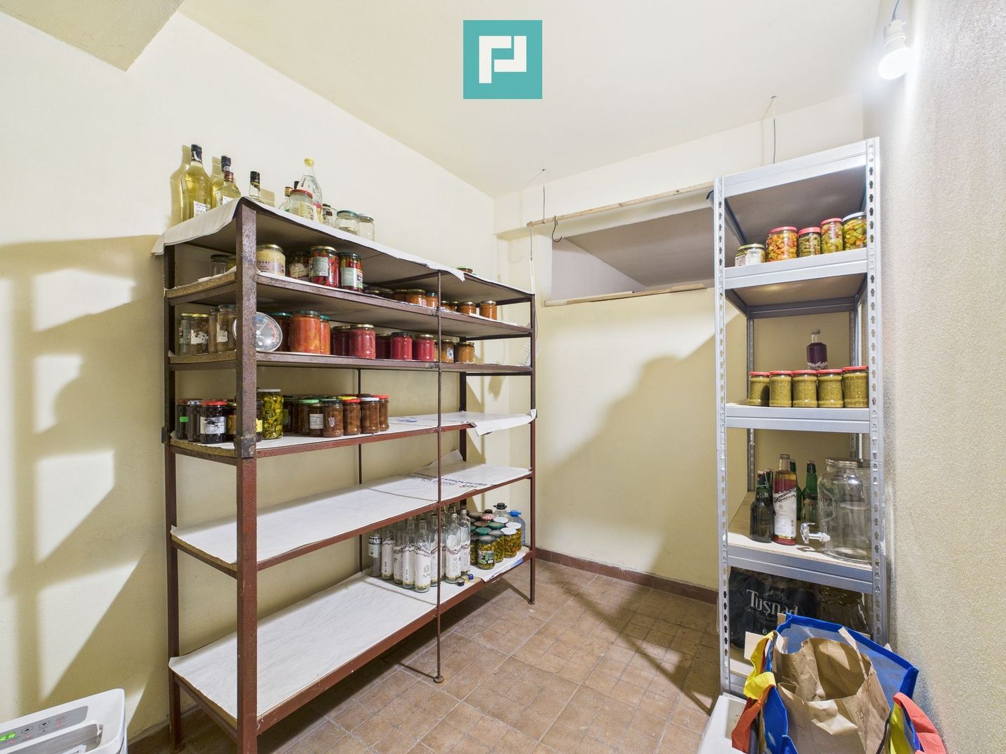 Casă 6 camere - Dumbrăvița - Poză 8