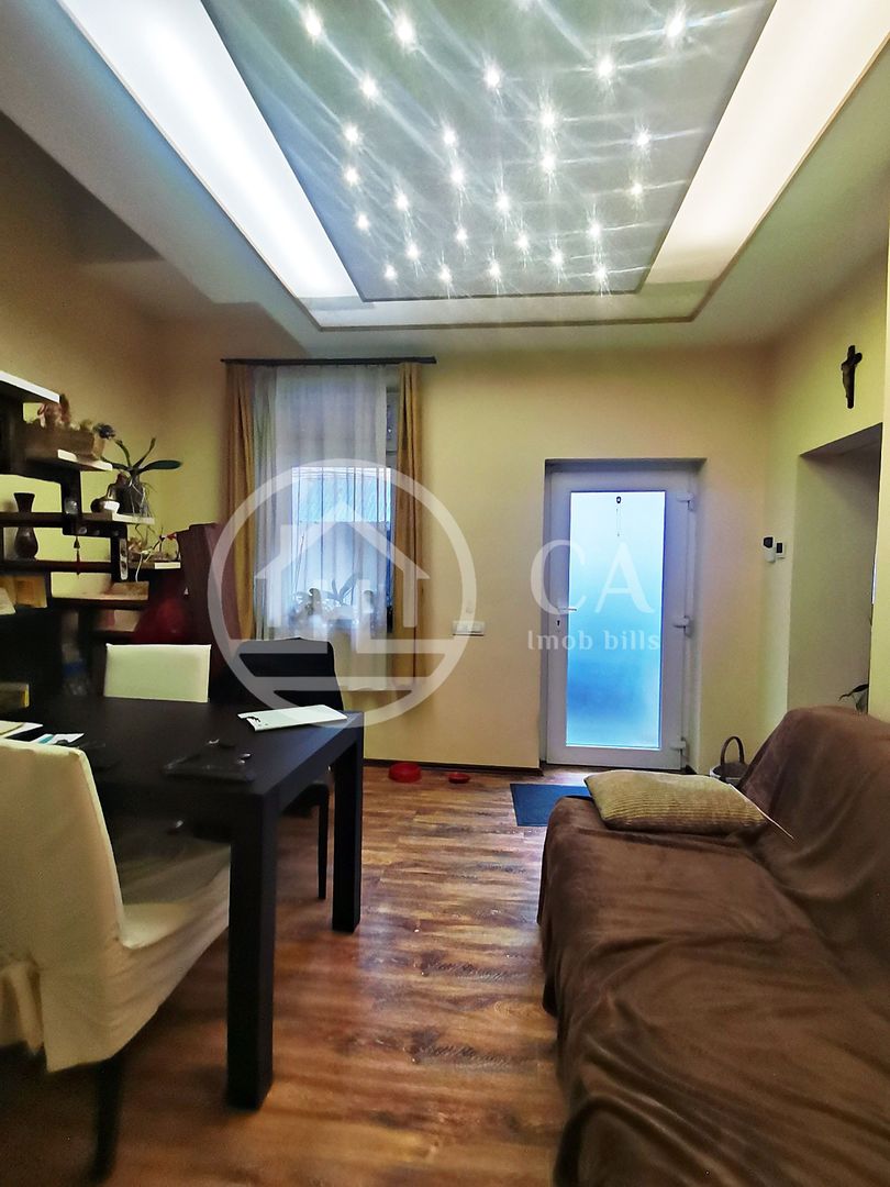 Apartament cu 3 camere la curte comuna de vanzare Ultracentral, Oradea - Poză 9