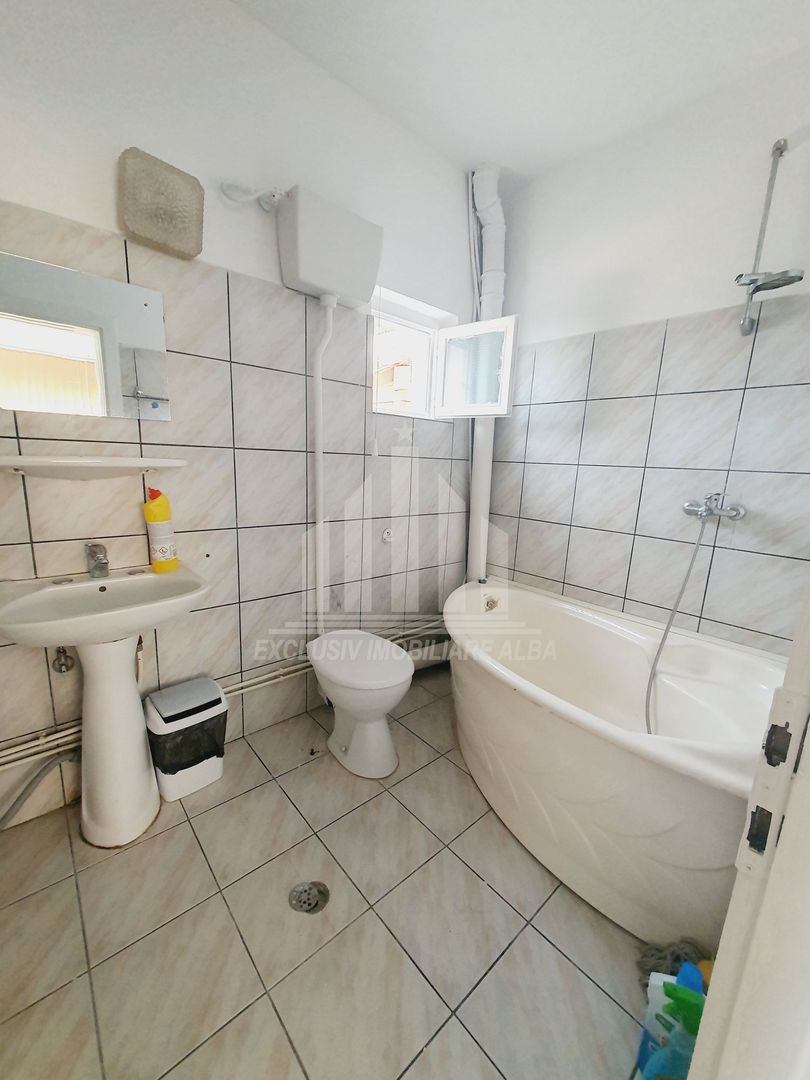 Casa de inchiriat pentru muncitori in Alba Iulia - Poză 6