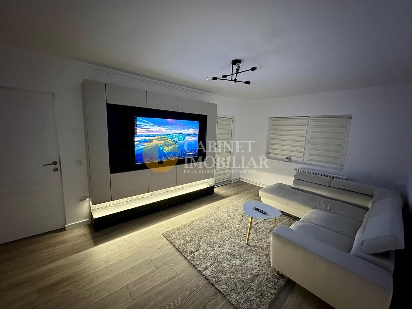 Nicolina- Apartament 2 Camere Decomandat - Etaj 1- 60 Mp - Poză 2