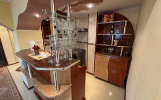 APARTMENT 3 CAMERE ZONĂ CENTRALĂ  PARTER CAMPULUNG - Poză 5