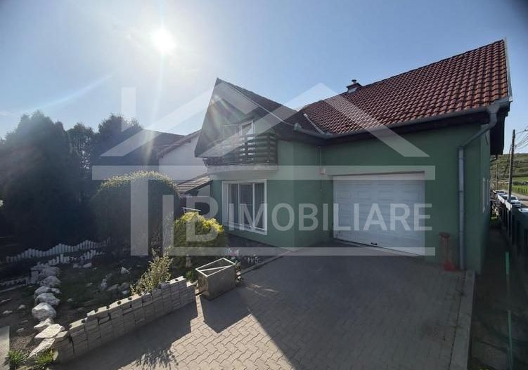 Casa cu 5 camere, 213mp, Zona Santana de Mures - Poză 2