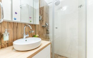 Apartament spatios, 120 mp, cu garaj si parcare – Plopilor - Poză 5