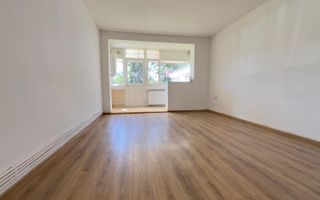 Garsoniera, Spatiu Comercial, Parter - Zona centrala - Poză 1