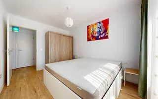 Coresi Urban Vibe | Apartament modern cu vedere directă la pietonală - Poză 27