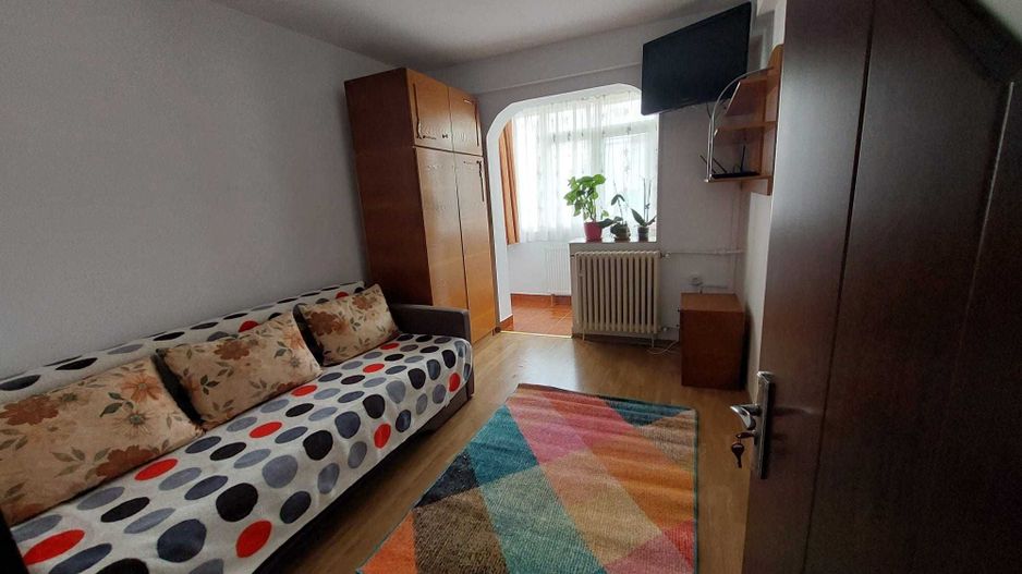 Apartament 3 camere zona Casa de cultura - Gaze - Ocazie - Poză 1