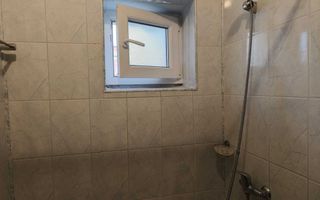 BRASADAS vinde ap 2 cam etaj 1 in zonă CENTRALA. - Poză 4