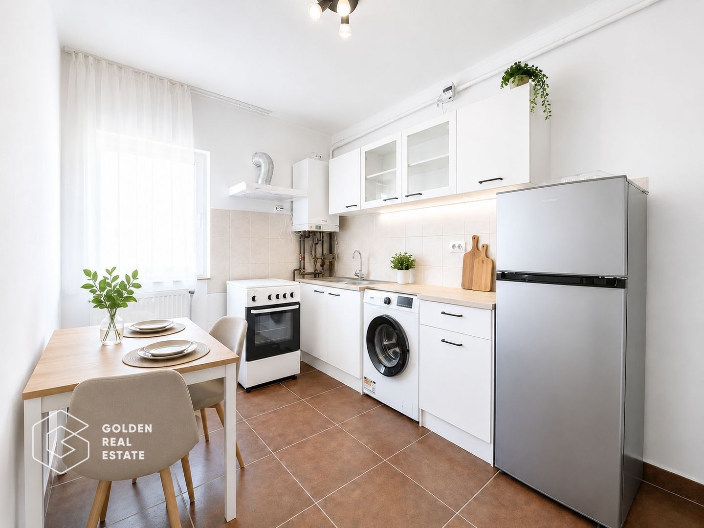 Studio tineresc, 5 minute de Facultate, bloc nou - Poză 3