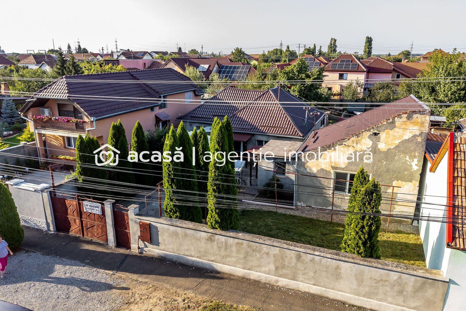 Casă cu teren generos în Poltura - Poză 6