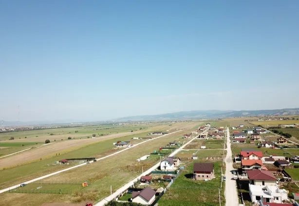 Teren extravilan neimprejmuit pe o suprafata de 18.500 mp, Sanpetru, Brasov - Poză 3