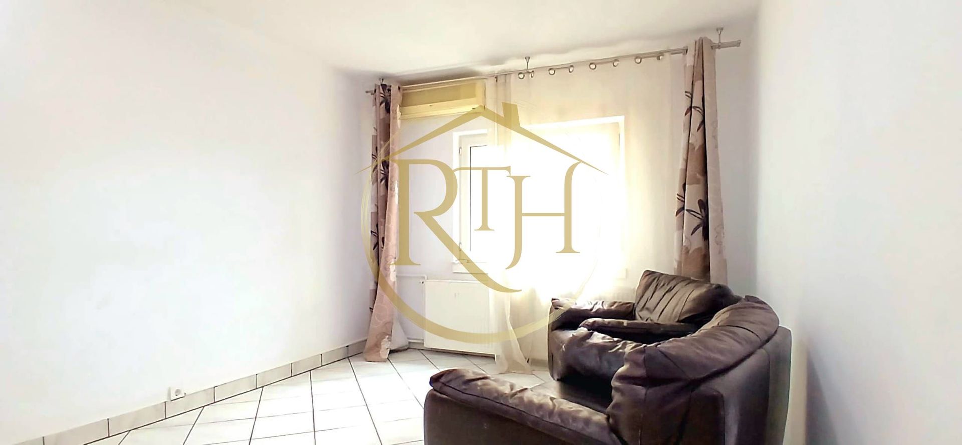 Oferim spre vânzare un apartament cu 4 camere în zona Aradului - Timișoara - Poză 9