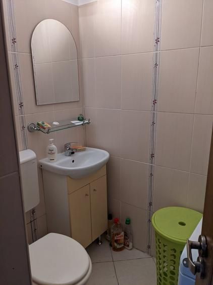 Apartament modernizat de 3 camere - locatie ultra-centrala - Poză 9