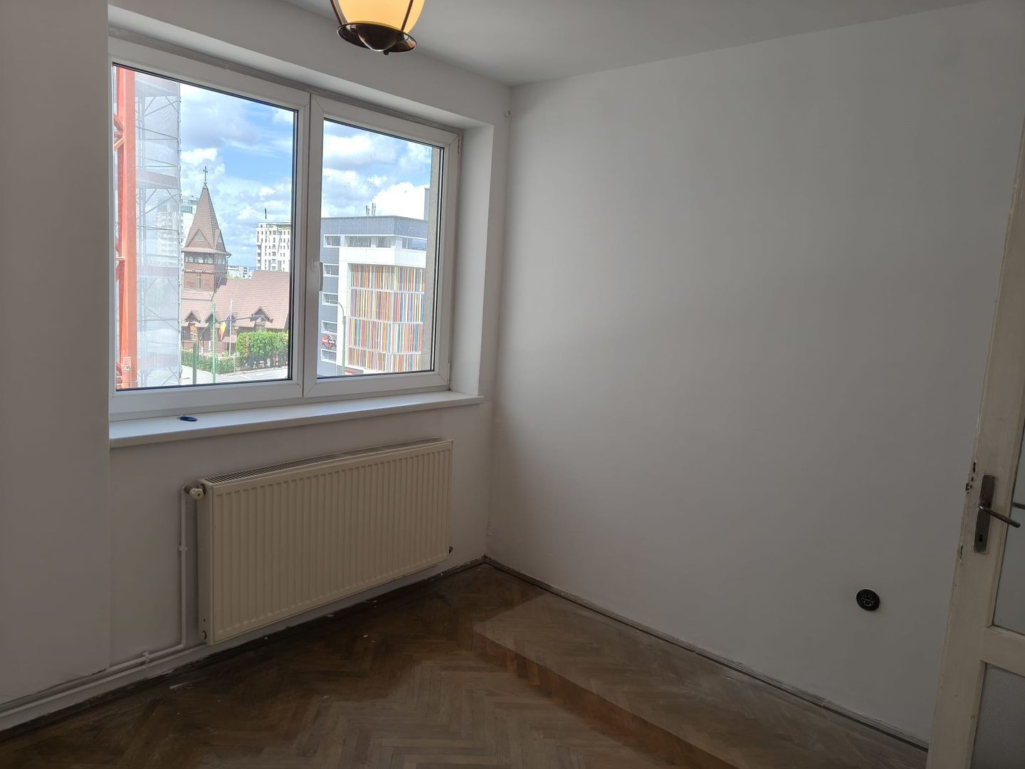 Comision 0%| 2 camere | Zona AFI | Oportunitate investiție | - Poză 4