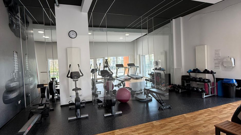 Vânzare apartament 3 camere, 2 băi, parcare, terasă 23 mp, Bună Ziua - Poză 10