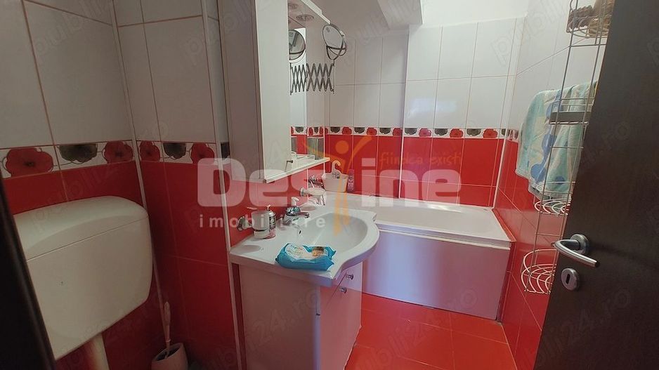 APARTAMENT 2 CAMERE DECOMANDAT MOBILAT SI UTILAT - Poză 4