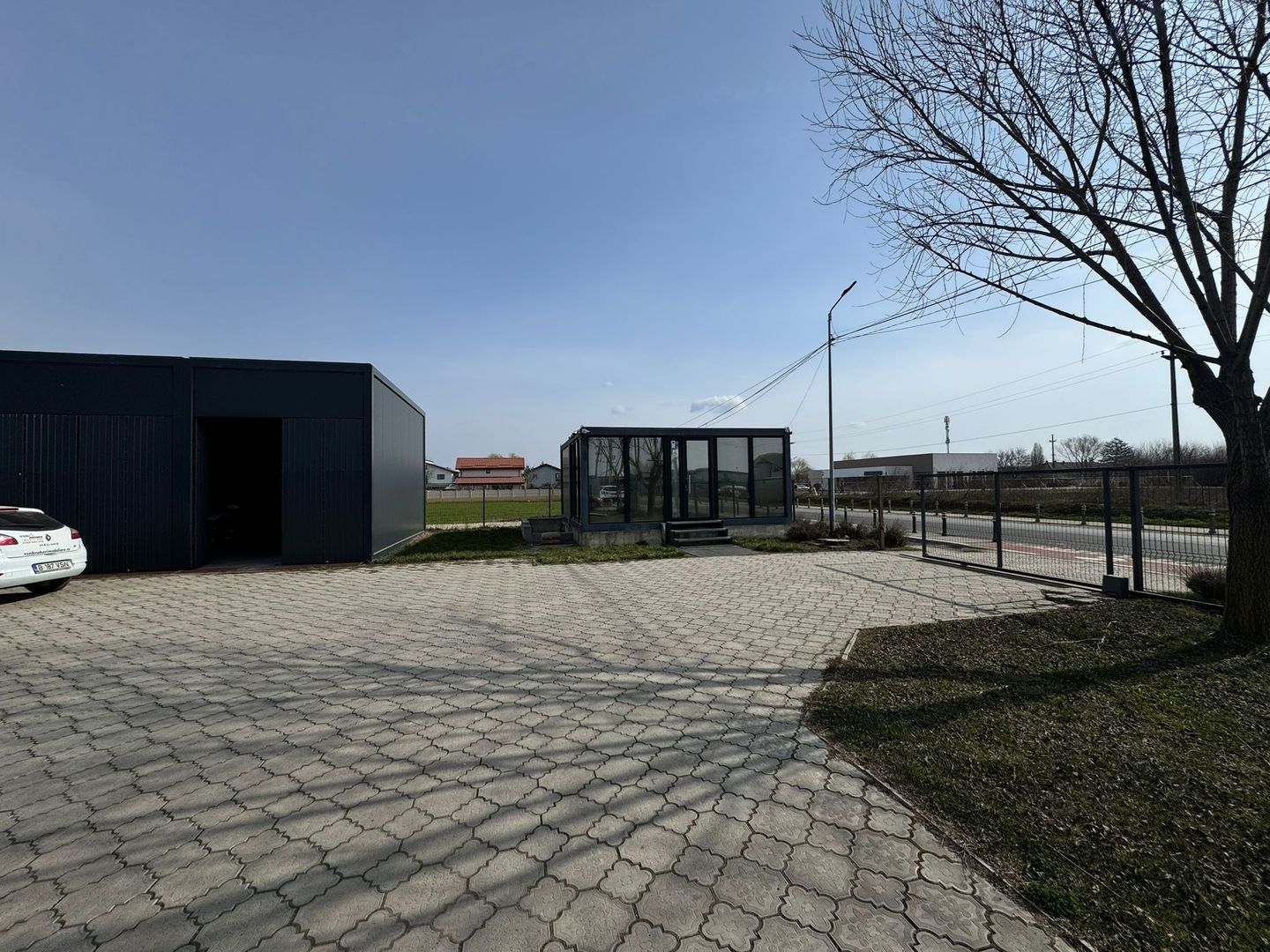 Teren ve vanzare cu 3 hale Domnești Șoseaua Curtea Domnească - Poză 2