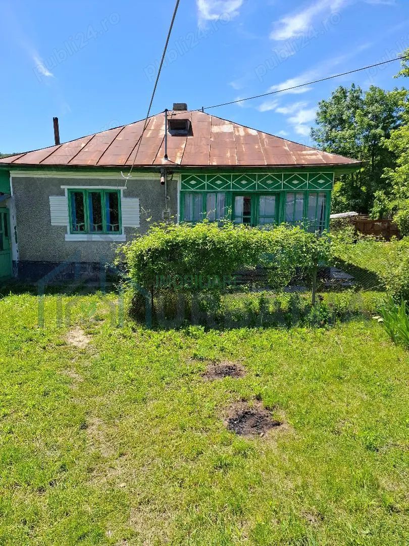 Vand teren intravilan situat in sat Grajduri, 17500 EUR,,,,(87.500 lei) - Poză 3