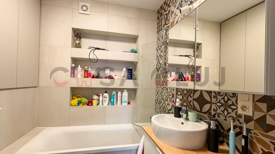 Apartament cu 3 camere de vânzare în zona Piața 1 Mai – COMISION 0! - Poză 18