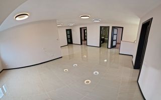 Duplex spatios si luminos in centrul Sacalazului - Poză 2