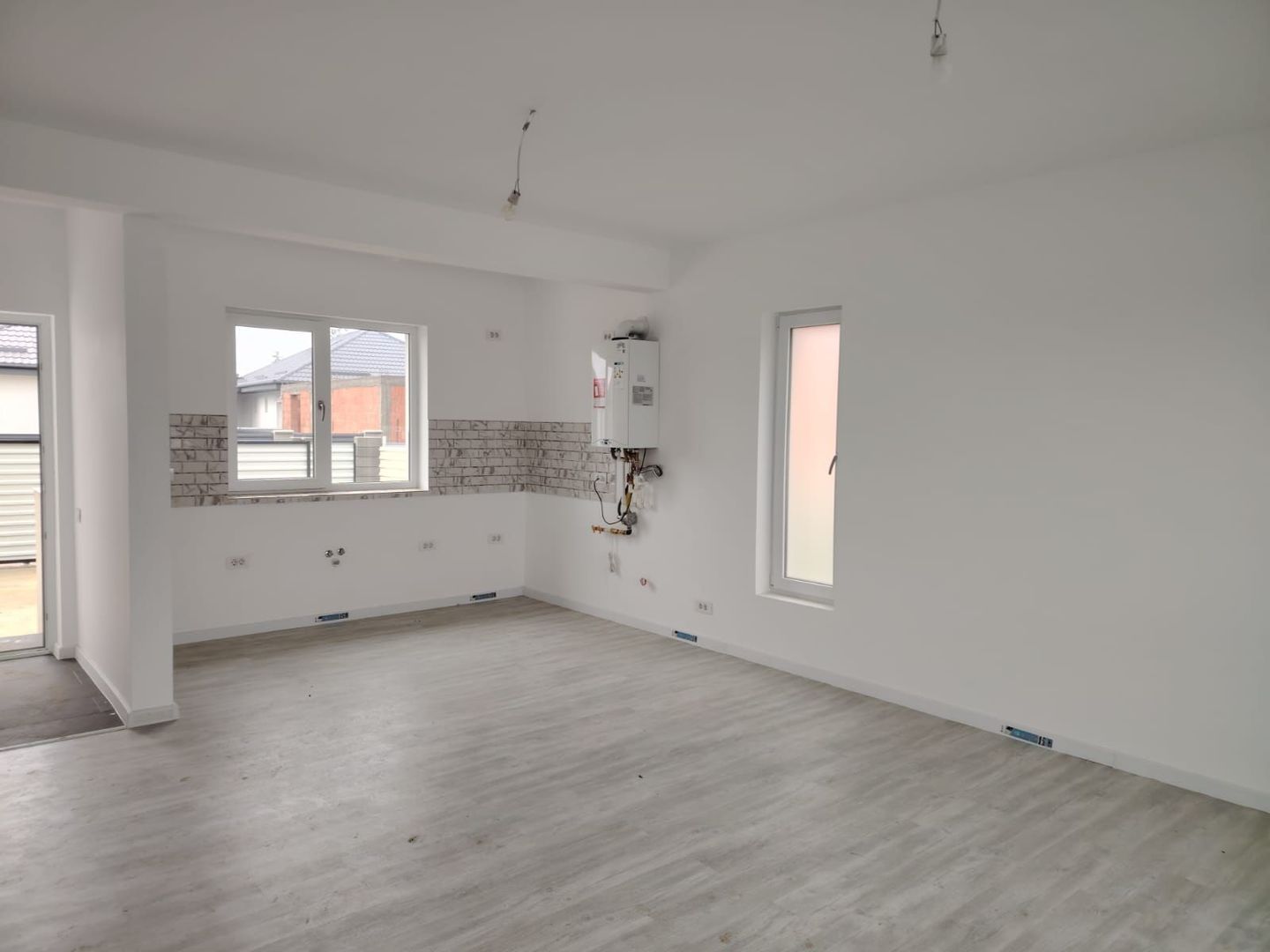 Casa Samurcasi Crevedia - Poză 2