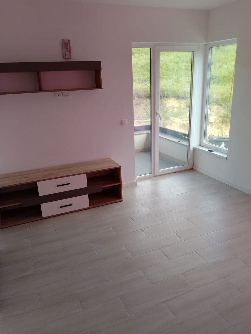 Casa cu 3 camere | Floresti | 130mp | Parcare acoperita - Poză 9