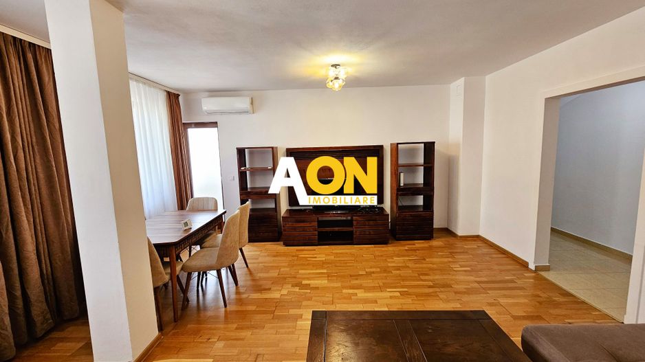 Apartament 4 camere, 3 bai, 137 mp utili, cu garaj, Cetate, zona Piata - Poză 3