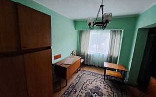 100 mp Ultra-Central: Apartament 4 Camere pe Bd. Independenței (Fără Risc) - Poză 7