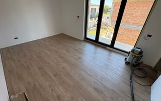 Vile PASIVE Tunari, asfalt, toate utilitatile, zona BUNA - Poză 12