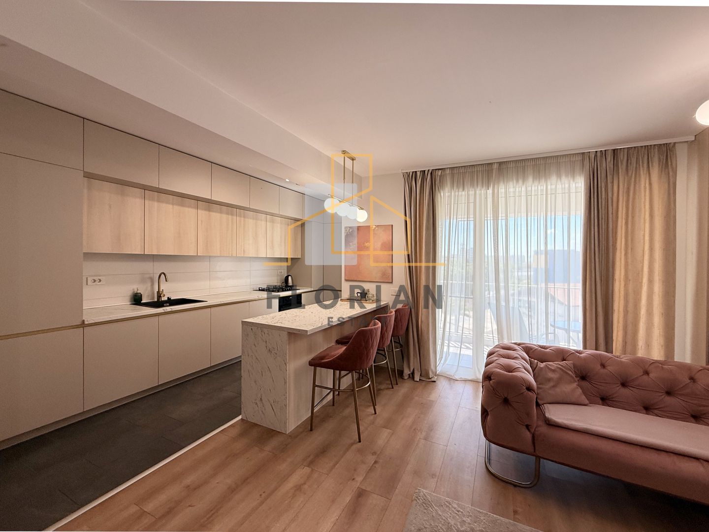 Apartament de lux cu 2 camere, de inchiriat, 650 euro, City of Mara - Poză 13