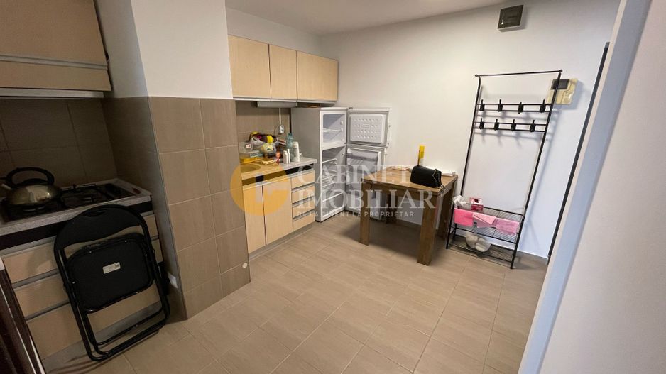 Chirie - 2 camere - Podu Ros + Boxă - Poză 4