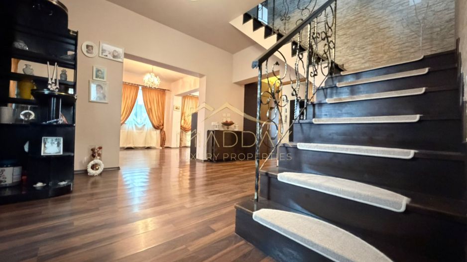 Vila spatioasa cu vedere spre lac Corbeanca - Poză 7