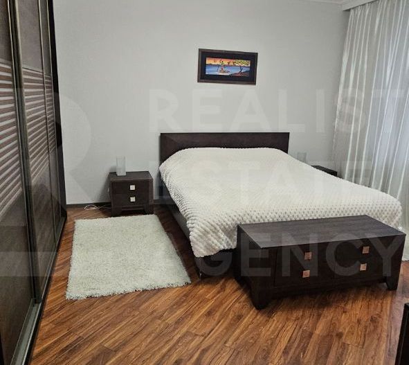 Chirie apartament, 3 camere, str. București, Centru - Poză 5