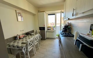 Apartament 75 mp. 3 camere 3 balcoane  decomandat in Sibiu- Terezian - Poză 5