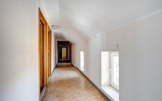 ULTRACENTRAL - Vilă UNICĂ și cu POTENȚIAL uriaș, o poveste de succes - Poză 24