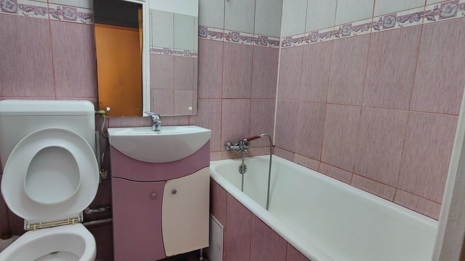 Apartament 3 camere de vânzare Drumul Taberei - Poză 18