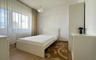 Apartament 3 camere situat in zona Palas/Hala Centrala - A. Panu - Poză 4