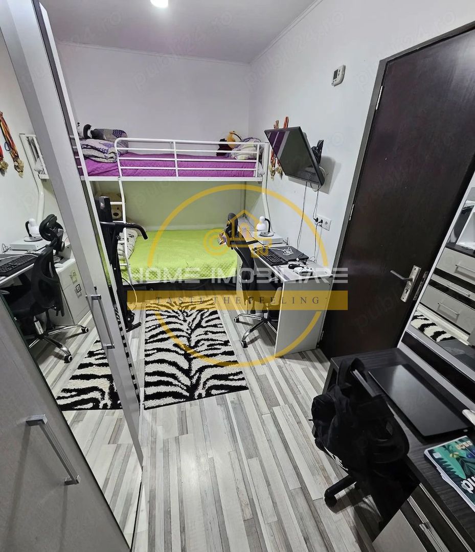 Apartament cu 3 camere / etajul 2 / 54mp/ zona Podu Ros - Poză 2