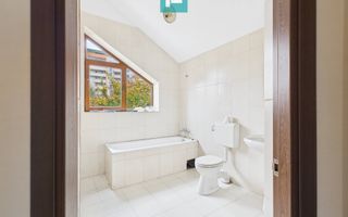 Casă  spațioasă cu 5 camere, Aradului - Poză 20