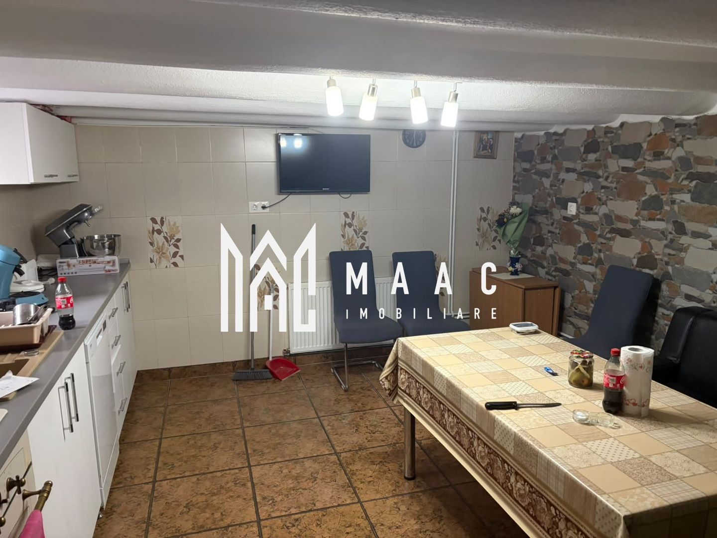 Casă 4 camere de vânzare | Sibiu, Terezian | atelier auto autorizat - Poză 2