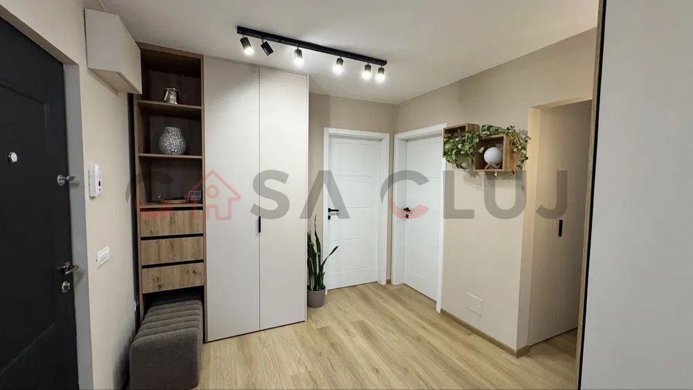 3 camere mobilat modern, la cheie, etaj intermediar - Poză 9